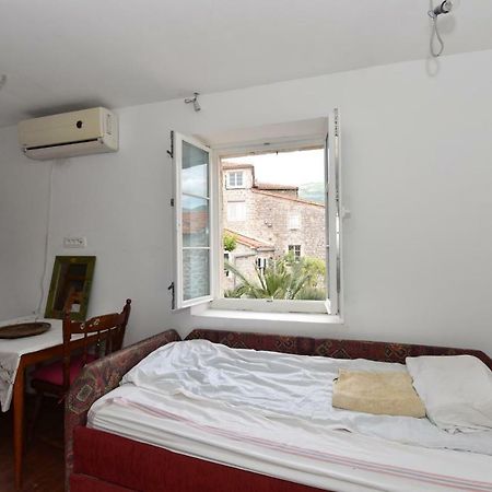 Hostel Michel Budva Exteriér fotografie