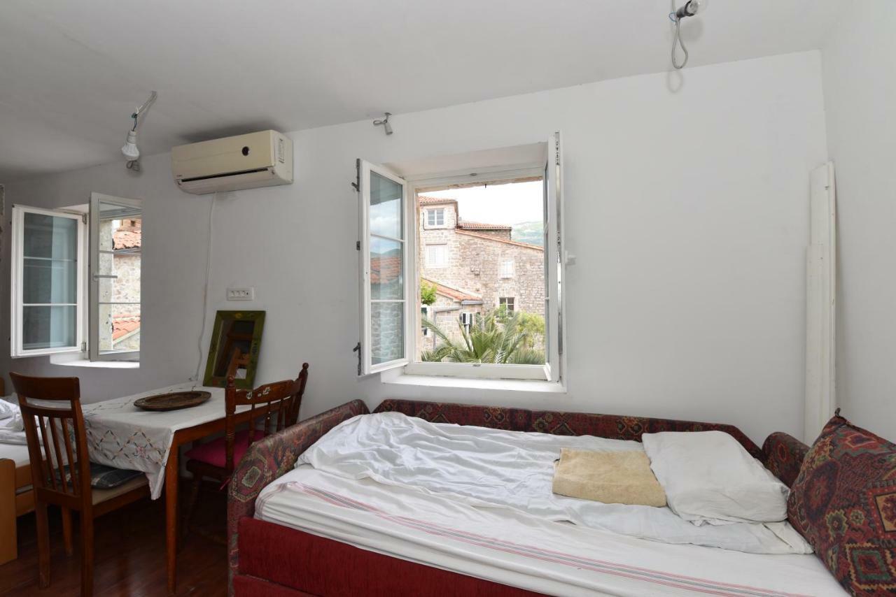 Hostel Michel Budva Exteriér fotografie