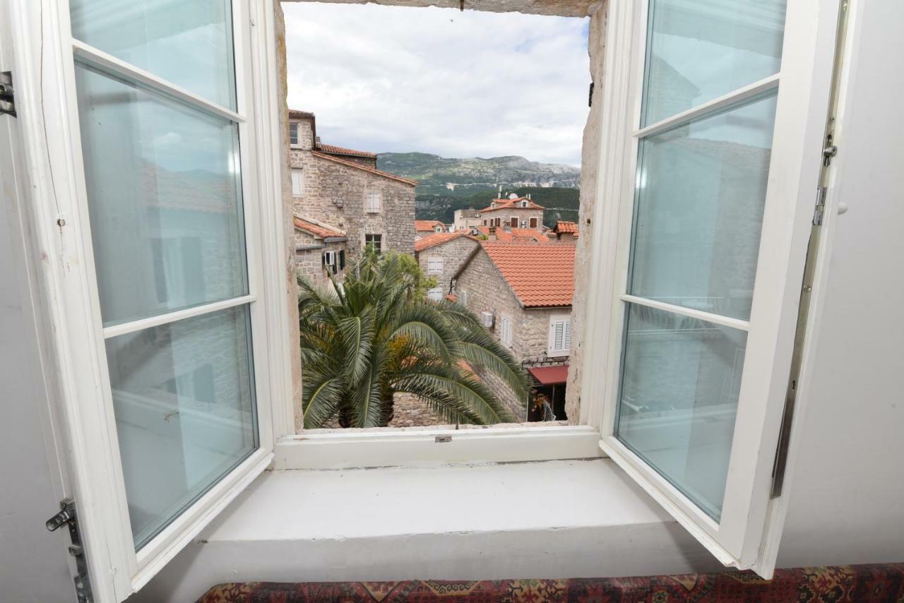 Hostel Michel Budva Exteriér fotografie
