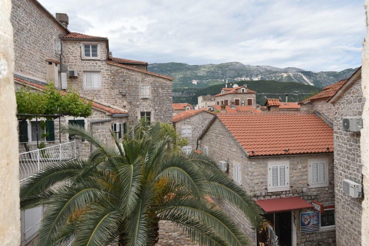 Hostel Michel Budva Exteriér fotografie