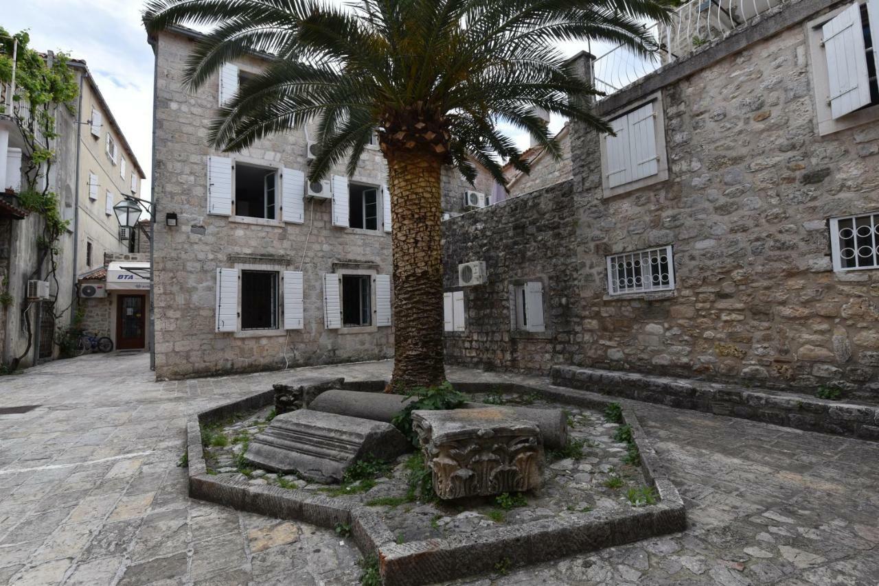 Hostel Michel Budva Exteriér fotografie